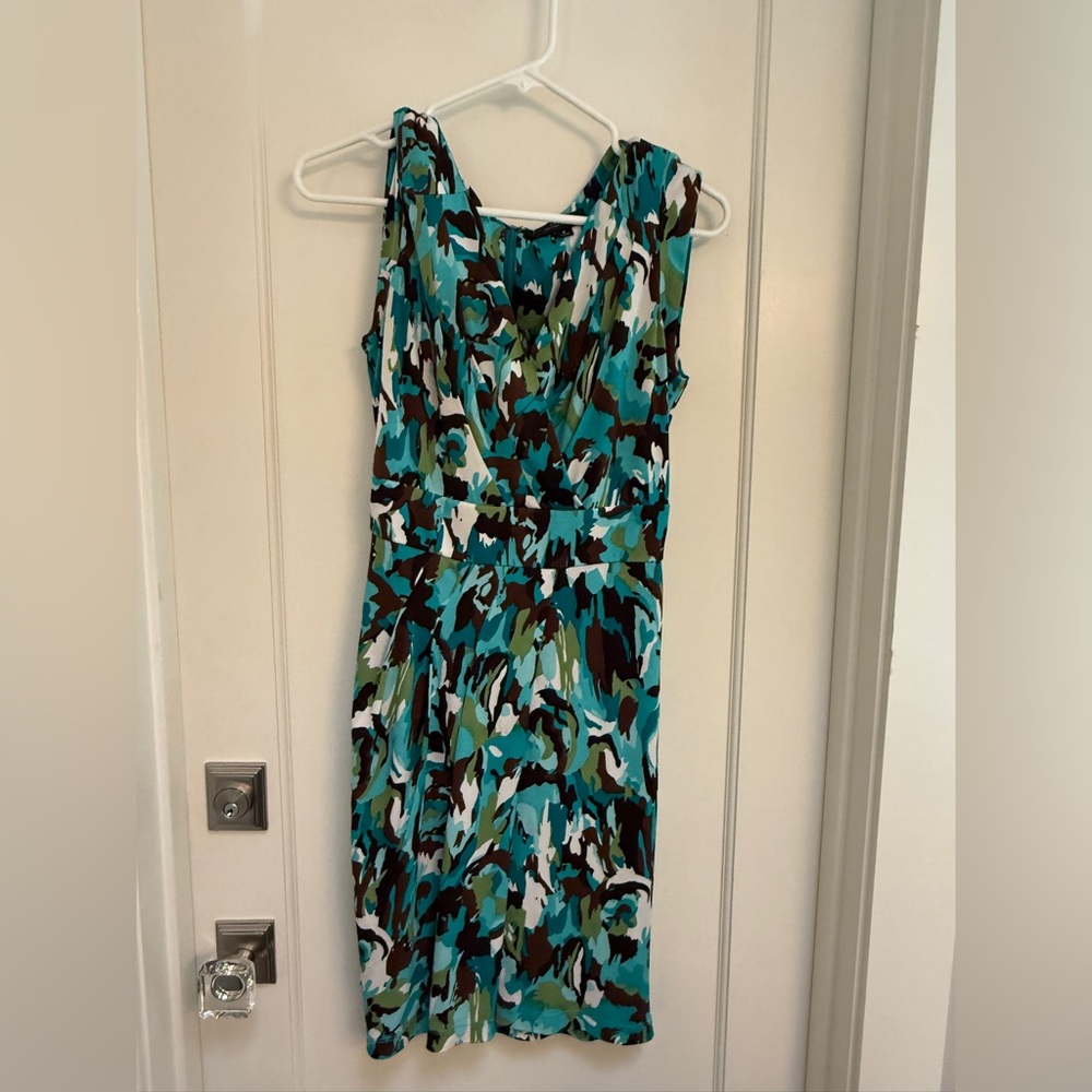 Stylish Multicolor Sleeveless Dress Size 6